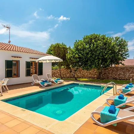 Petunia By Cala'N Bosch (Menorca)